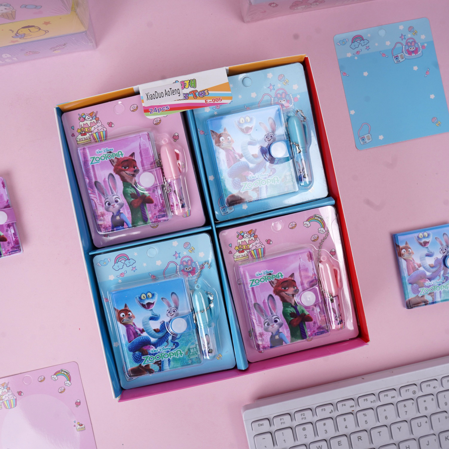 E005 Labu mini cuaderno de mano conjunto creativo nuevo dibujo animado encantador comercio exterior transfronterizo tailandés temu