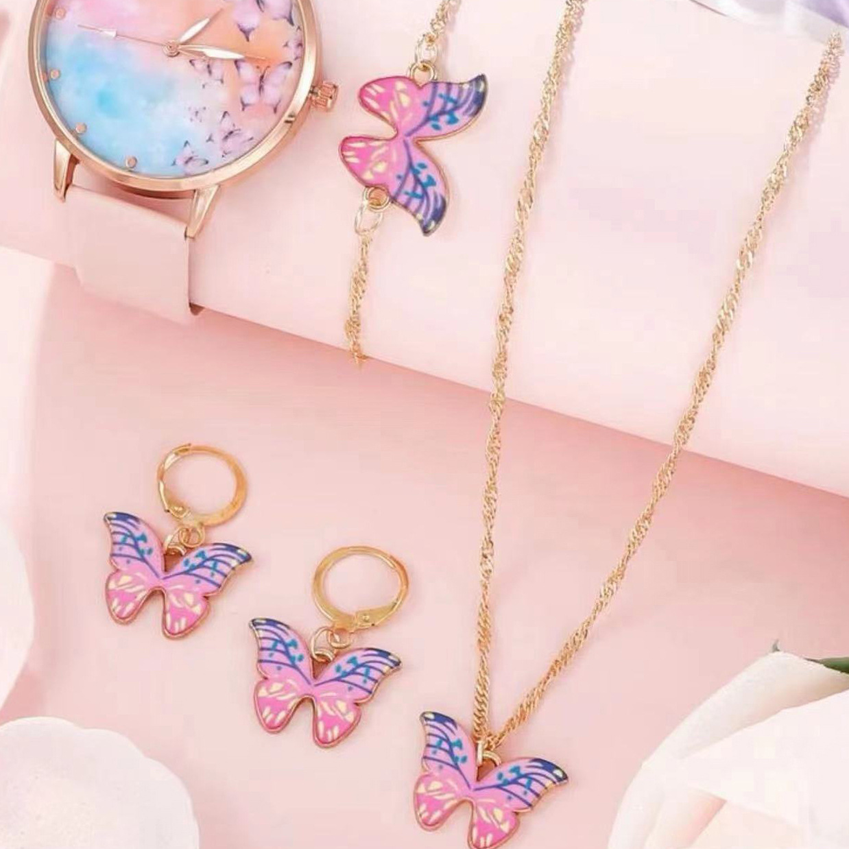 Transfronterizo nuevo traje mariposa collar color doble capa perla mariposa colgante temperamento femenino elegante traje de mariposa