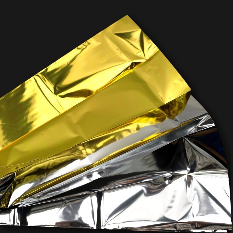 屋外携帯多機能救急保温毛布210*130両面銀色生存救命毛布日焼け止め毛布スポット