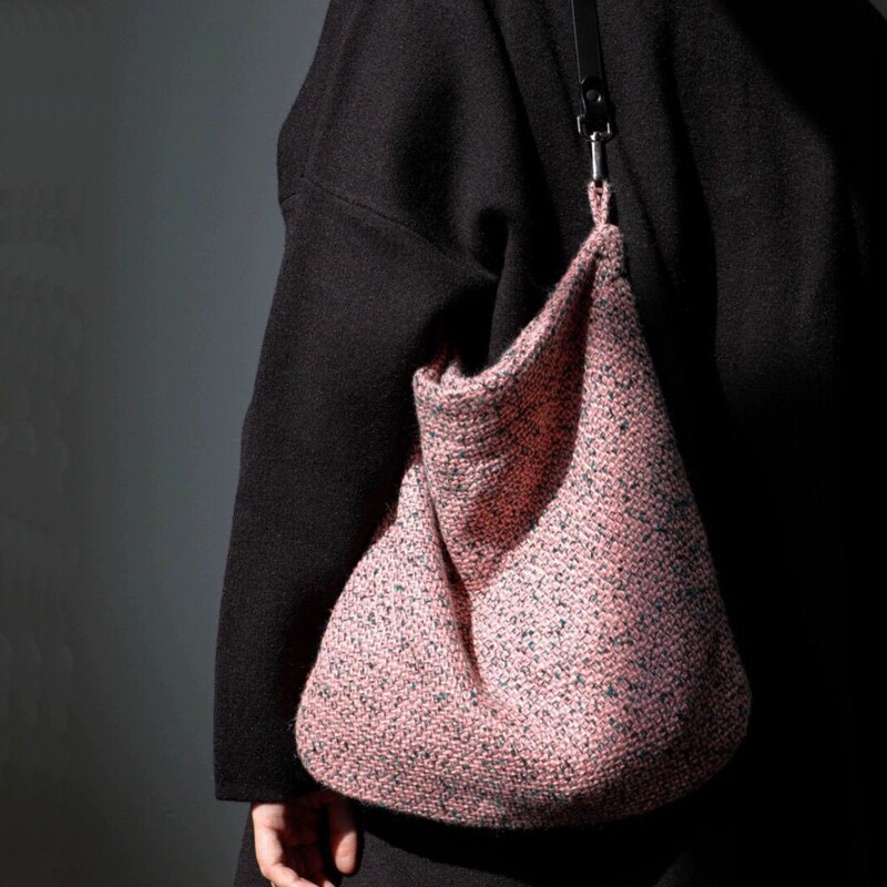 Winter New Cigarette Pink Wool Tweed Shoulder Bag Retro Lazy Leather Rope Bag Crossbody Bag Daily Casual Bag Winter New Cigarette Pink Wool Tweed Shoulder Bag Retro Lazy Leather Rope Bag Crossbody Bag Daily Casual Bag