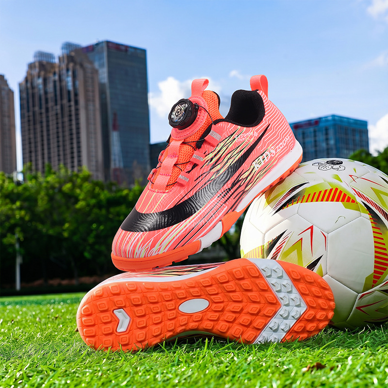 Children's Soccer Shoes With Rotary Buckle For Competition_voghion.com