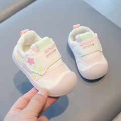 0-1-2-3岁2025春秋新款透气幼儿男女童运动婴儿板鞋软底防滑鞋子