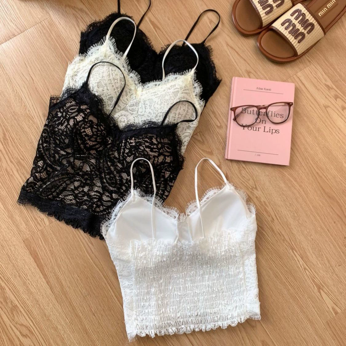 Чистый ветер белые ресницы кружевной камзол жилет женская горячая девушка с нагрудным ковриком