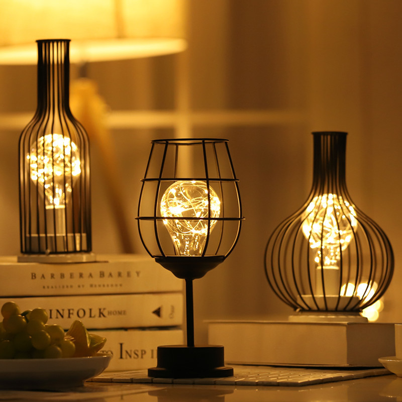 Nuevas linternas nocturnas transfronterizas del corazón de la niña llevaron lámparas nocturnas de hierro forjado copa de vino botella de vino regalo lámpara decorativa