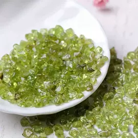 水晶工艺品;树脂工艺品;招财摆件