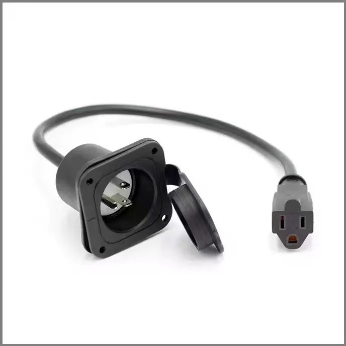 美式房车 15A 125V NEMA 5-15P 直插式充电插座带防水盖插头