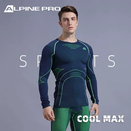 滑雪服;速干衣裤;冲锋衣、裤