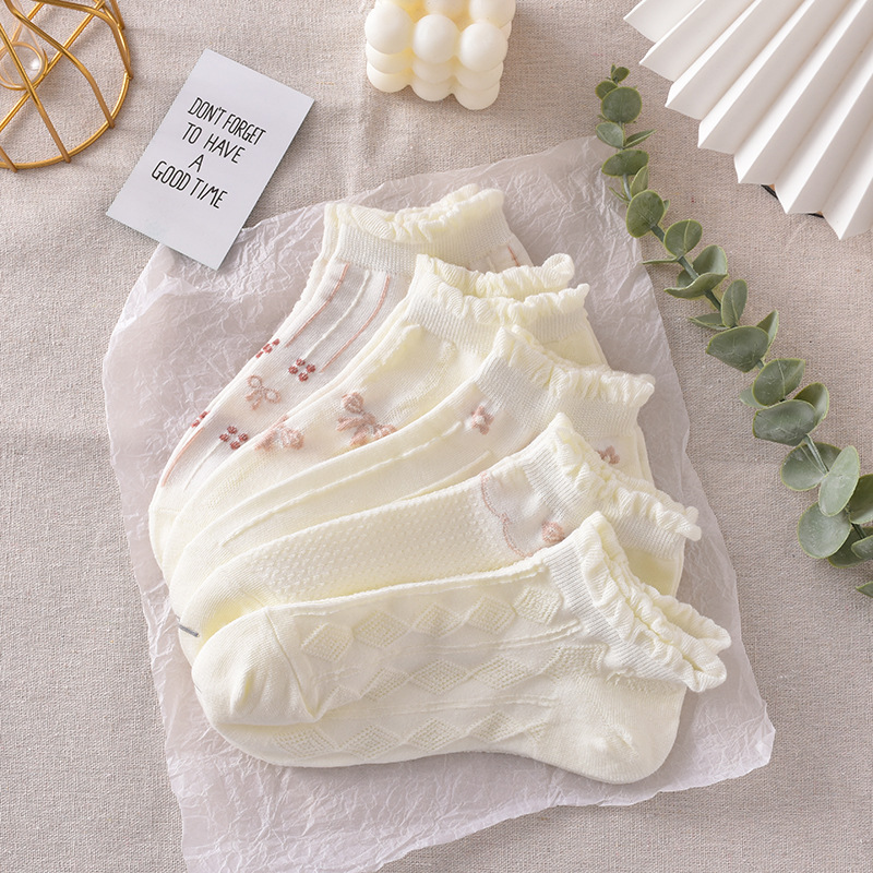 화이트 보우 레이스 양말