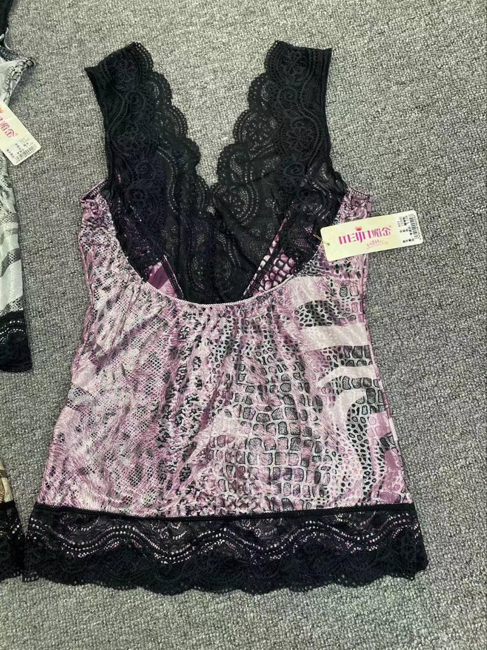 Inventario de cauda de bajo precio, comercio exterior, Europa y los Estados Unidos, nuevos abdominales de abdomen, soporte de pecho, chaleco de mujer, ropa interior