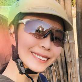 跨境OAK欧克变色骑行眼镜男女同款王一博同款无框曲面镜片日夜