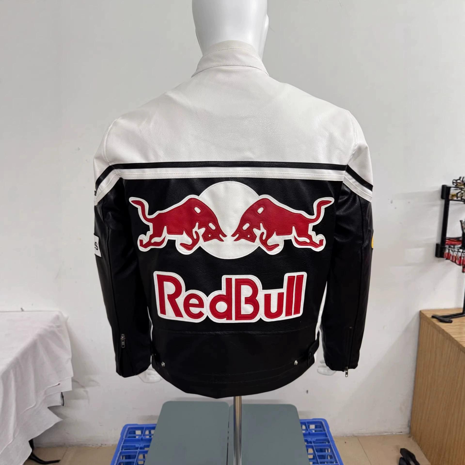 Костюм для велоспорта F1, красный бык Американский нашивка гоночный костюм мотоциклетный костюм из PU-кожи, винтажная сентиментальная кожаная куртка