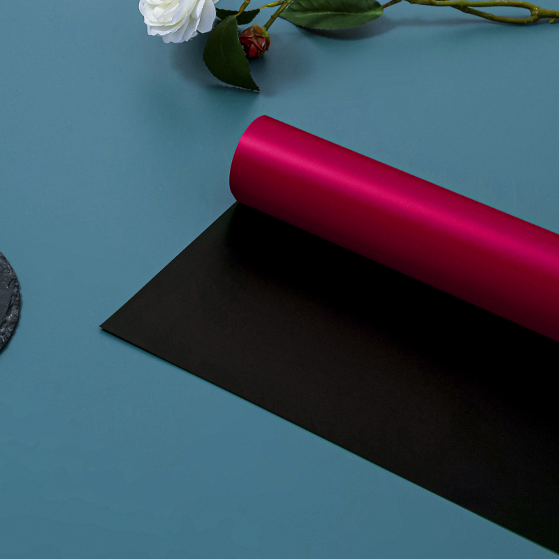 Rojo vino + negro; 56 * 56cm ± 3%