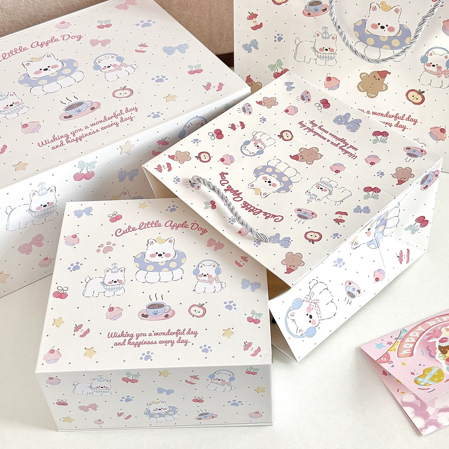 Набор Genuine brand, cartoon Storage Box, Birthday gift