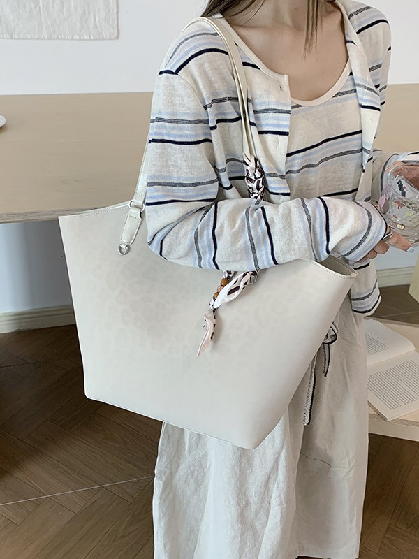 Bolso popular de este año para mujeres 2026 nuevo bolso de mujer retrógrado leopardo bolso de mano de moda de gran capacidad bolso de hombro