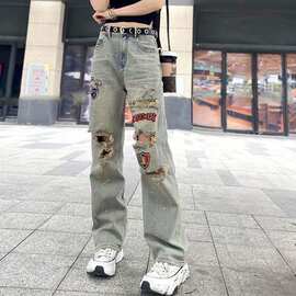 女装时尚牛仔裤女春夏新款破洞乞丐直筒裤徽章做旧显瘦拖地休闲裤
