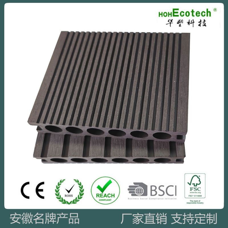 Protección del medio ambiente anti-moho decoración impermeable anticorrosión madera al aire libre 140*25 agujero redondo hueco madera plástico piso decoración al aire libre