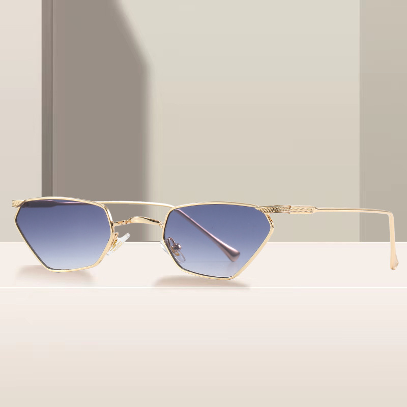 New metal cat eye retro small frame sunglasses Women\'s European and American personality fashion glasses high-end sunglasses glasses