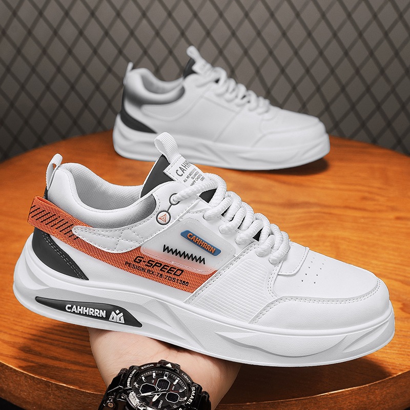 Zapatos de skate para hombres zapatos blancos de cuero casuales para hombres 2025 nuevos zapatos de primavera bajos de fondo plano de moda estudiantes adolescentes