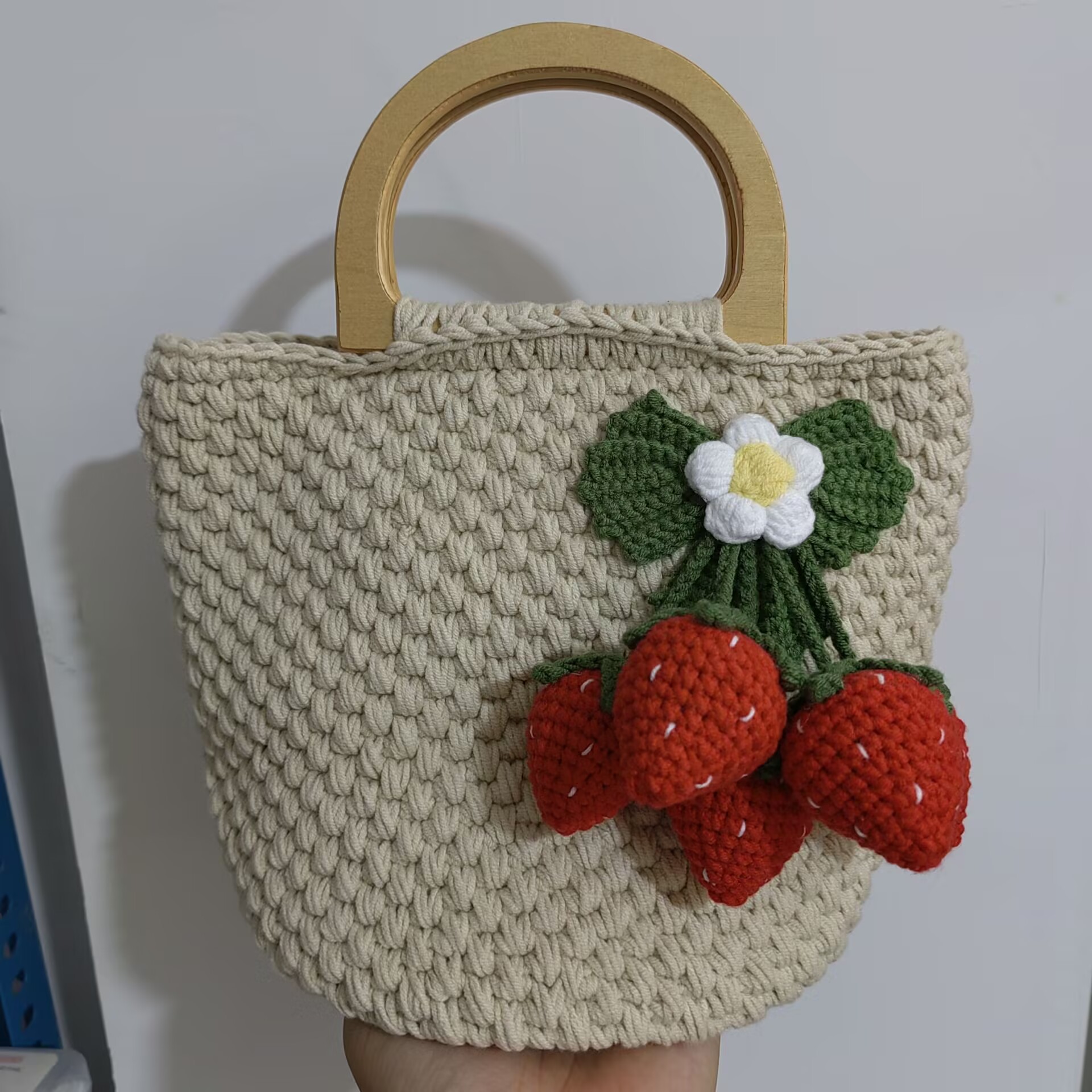 Estilo elegante Sheffield línea gancho tejido gran bolso de fresa bolso de teléfono móvil regalo de vacaciones de la familia hecha a mano