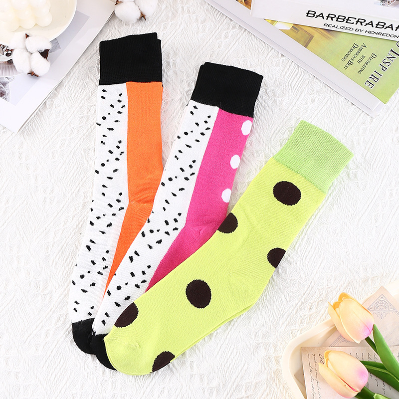 Creatividad transfronteriza Amazon calcetines de mujer antiolor sudor paneles de fruta caja de regalo calcetines de algodón otoño invierno calcetines para hombres y mujeres image 4