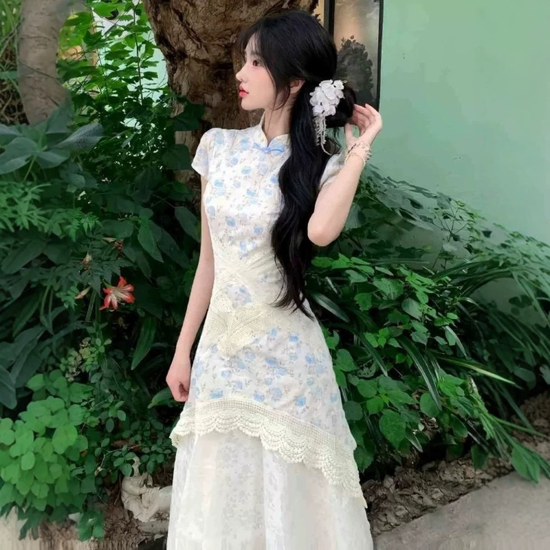 Chiffon Dress with New Chinese-Style Floral Design, Improved Qipao Dress, Beautiful and Unique Patchwork Waist-Cinching Elegant Long Dress Chiffon Dress with New Chinese-Style Floral Design, Improved Qipao Dress, Beautiful and Unique Patchwork Waist-Cinching Elegant Long Dress