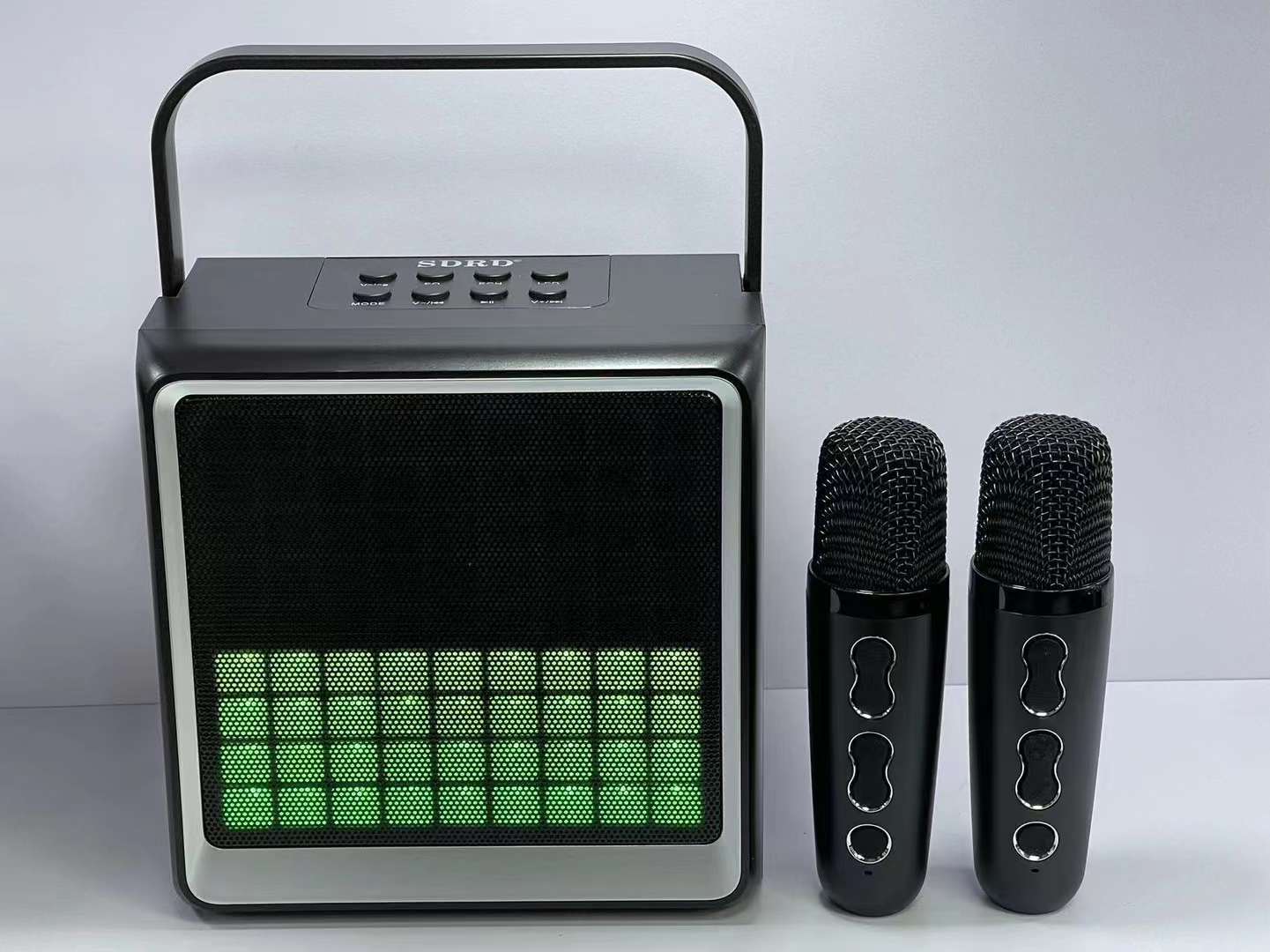Bluetooth Karaoke Microphone Portable Wireless Outdoor Speaker_voghion.com