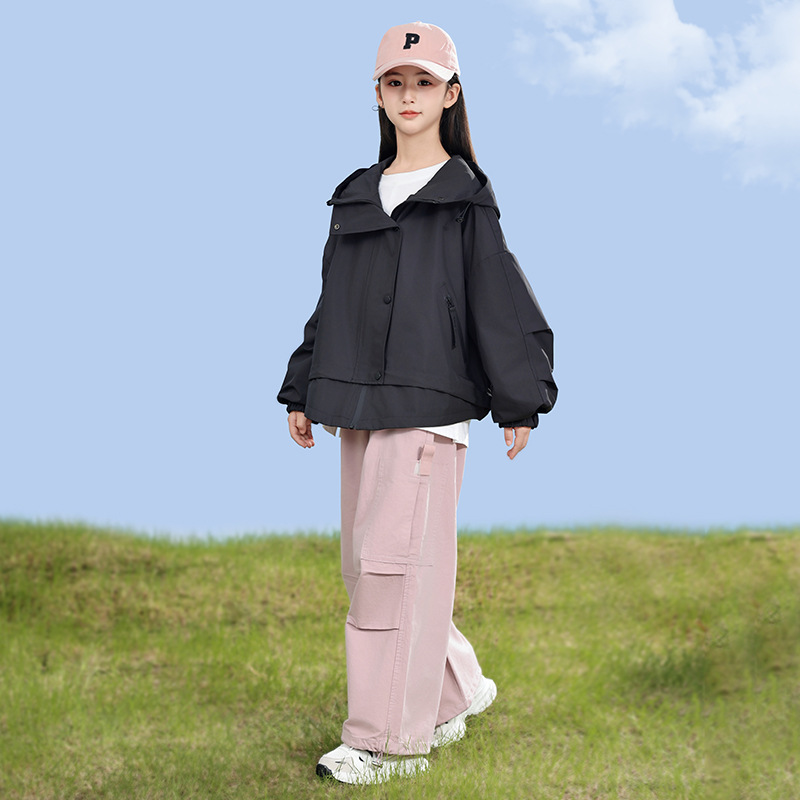 Girls' Jackets 2025 Spring and Autumn New Style Three-Proof Windproof and Waterproof Outdoor Mountaineering Clothes Children's Jackets Autumn Clothes