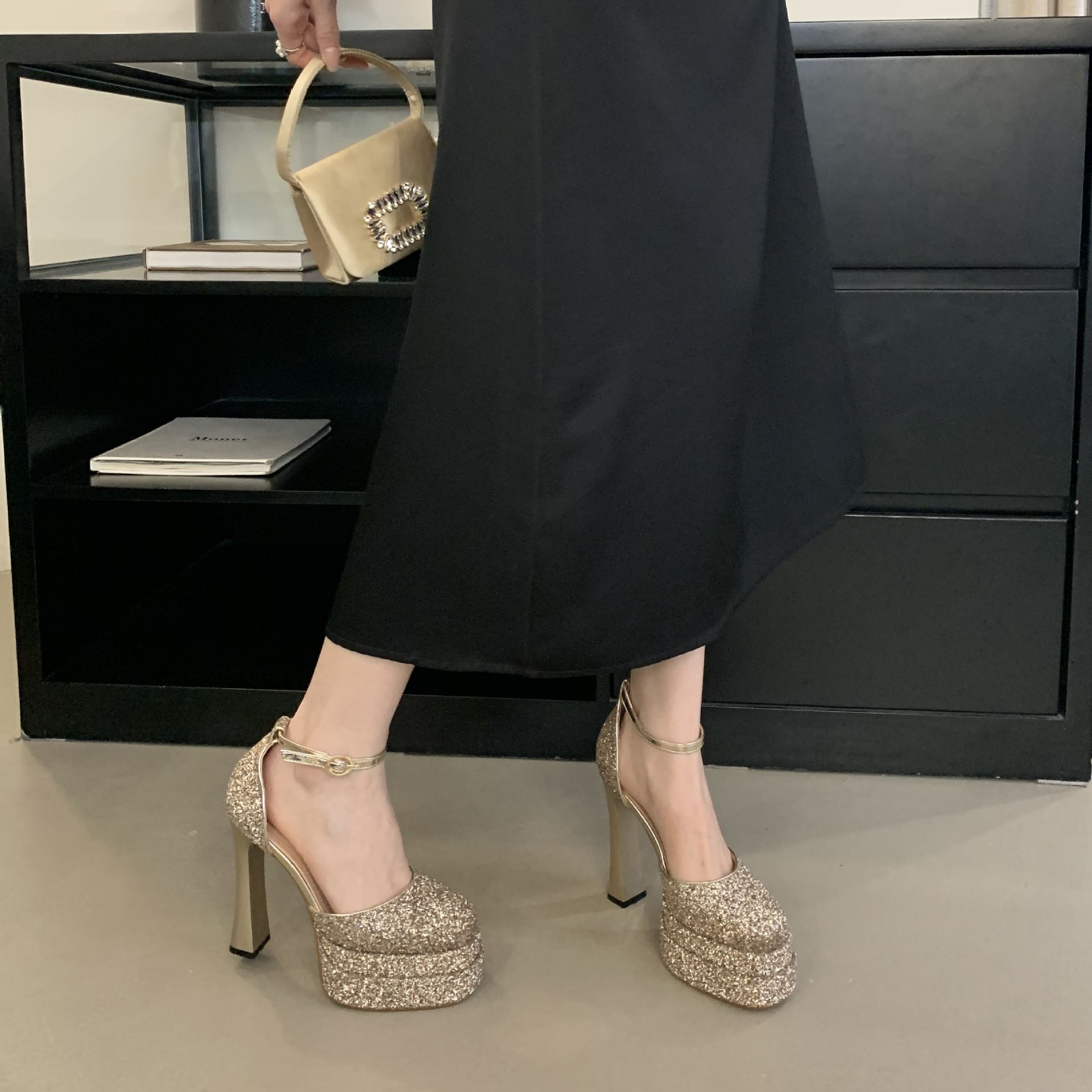 Giày cao gót nữ gót thô đế dày hai lớp chống thấm nước thời trang mới 2024 — Màu đen chi tiết 14