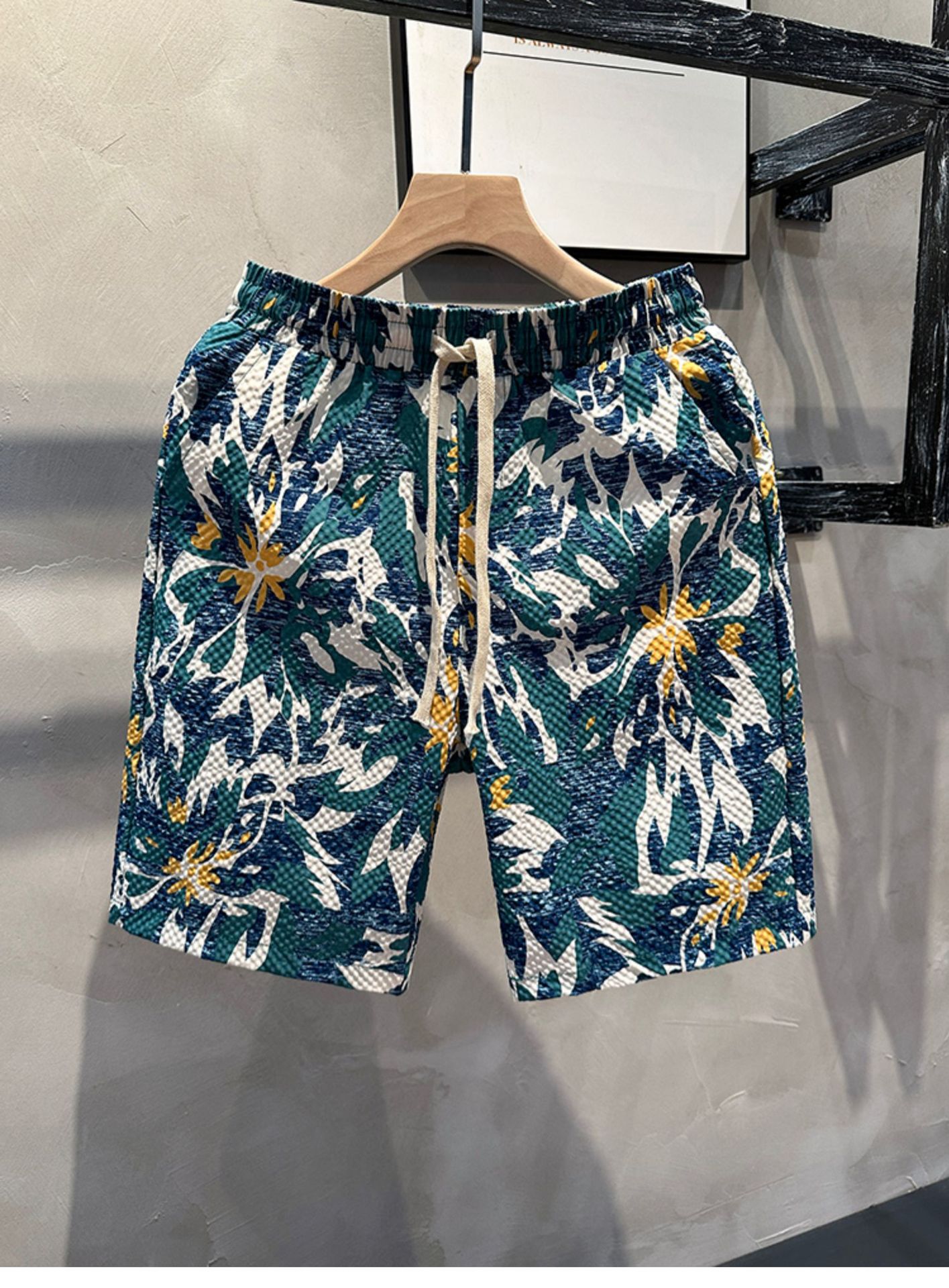 Men's Clothing Men's Quick Drying Casual Beach Shorts Summer Fashion Printed Vacation Straight Leg Five Point Pants_viptrois.com