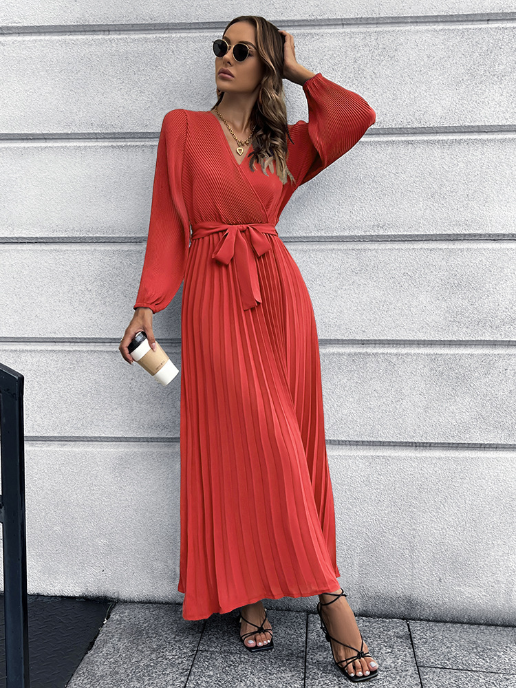 British Style Solid Color V Neck Long Sleeve Ruched Polyester Dresses Midi Dress Pleated Skirt display picture 4