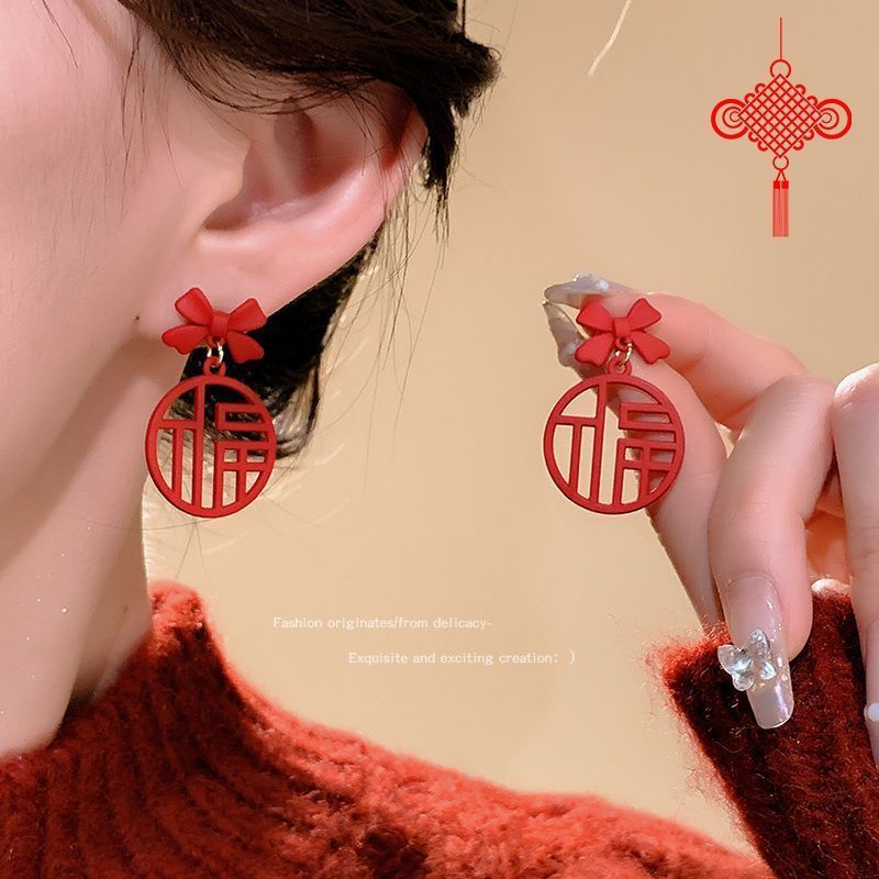 Aguja de plata, arco de circón, pendientes geométricos de perlas, pendientes de diseño de temperamento de nicho, pendientes de lujo ligero, pendientes de alta gama, mujeres