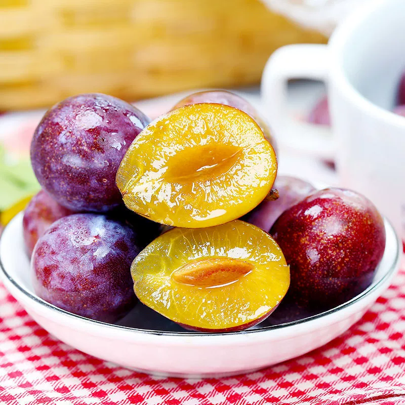 Синьцзян чернослив свежих фруктов чернослив свежие фрукты большие чернослив слива сезонные беременные женщины вся коробка оптовая продажа чернослив фруктов