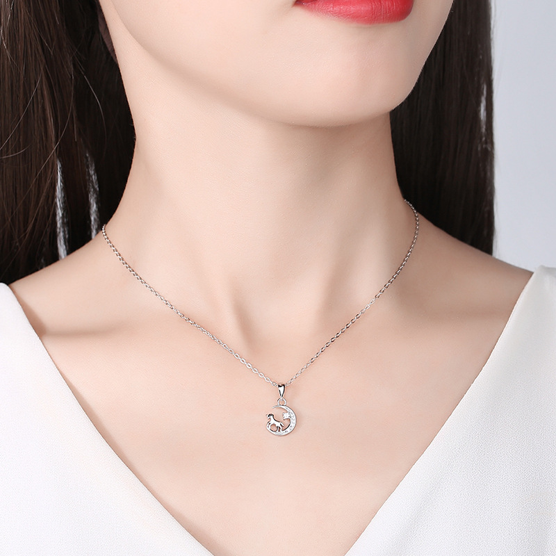 S925 unicornio collar de plata esterlina para las mujeres ins verano luz lujo nicho nueva clavícula cadena colgante regalo del Día San Valentín
