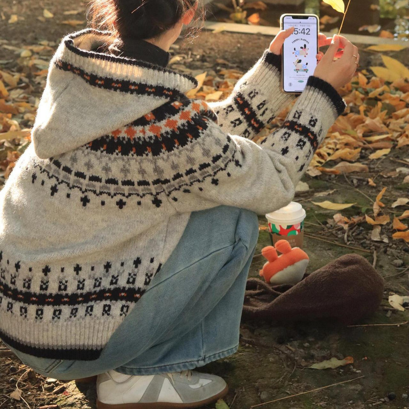 Vintage Jacquard Fair Isle Knitted Cardigan Sweater for Women, Autumn/Winter 2026 New Year Outfit