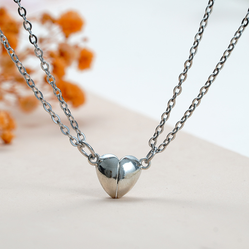 14g Weight Alloy, Magnet Pendant Material Simple Style Heart Shape 201 Stainless Steel Alloy Magnet Cable Chain Pendant Necklaces Wholesale