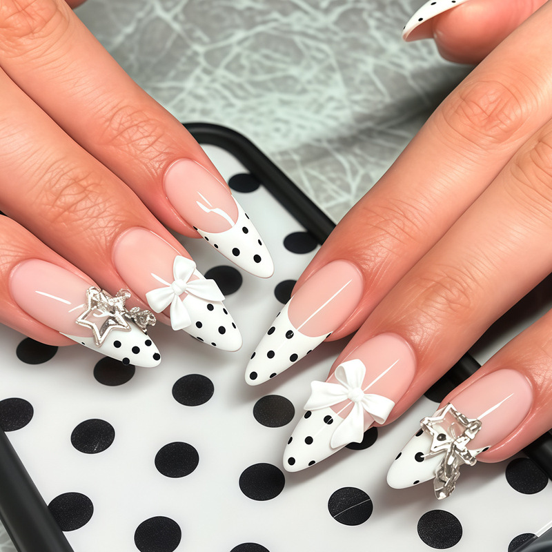 Cross-border handmade press-on nails with a high-end feel, magician polka dot bow design, suitable for beautiful girls, fake nails, nail tips wholesale Cross-border handmade press-on nails with a high-end feel, magician polka dot bow design, suitable for beautiful girls, fake nails, nail tips wholesale