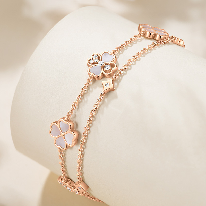 Disney/Disney Lucky Four-Leaf Clover Agate Pearl Shell Double-Layer Bracelet Women's Light Luxury Jewelry 279 Disney/Disney Lucky Four-Leaf Clover Agate Pearl Shell Double-Layer Bracelet Women's Light Luxury Jewelry 279