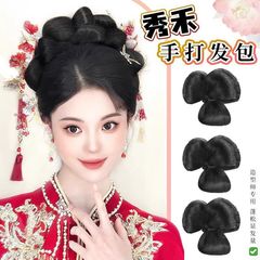 秀禾のかつらの髪は手巻きの新しい中国式の新婦の髪形の富貴な花の組み合わせの完成品の化粧師の専用の髪を巻きます。