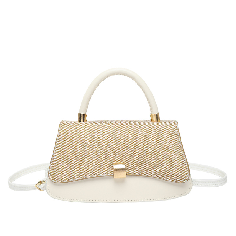 Pequeño fresco dulce 2025 primavera y verano nuevo estilo urbano elegante moda moda moda moda con personalidad extranjera en mochila