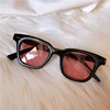 Hong Kong Wind Peach Powder Holidays Chic is white and cute self -reserved round female sunglasses retro Korean version of glasses net red