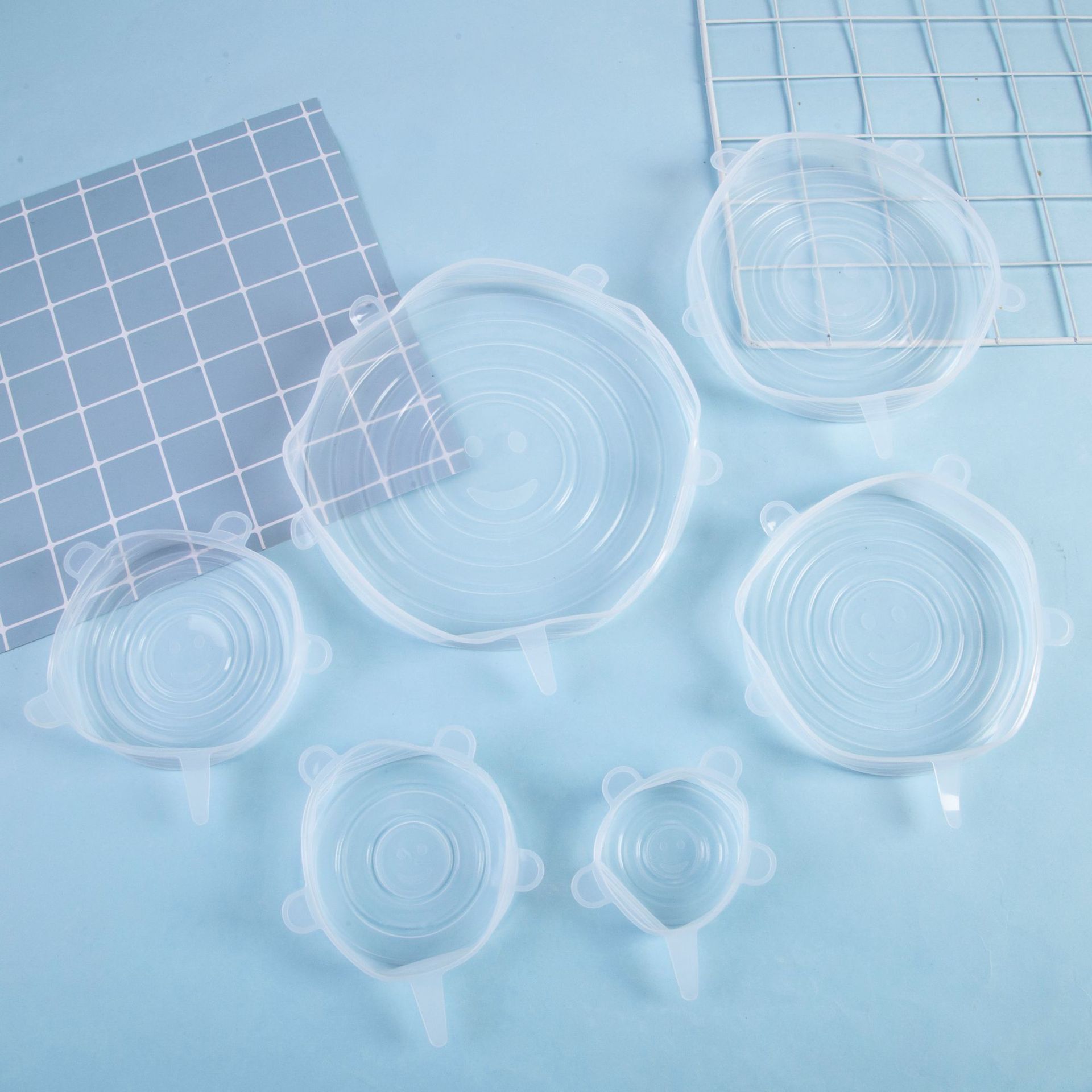 Six-piece set of silicone stretchable bowl covers, dustproof and fresh-keeping, suitable for refrigerator and microwave, with smiley face design, thickened plastic wrap