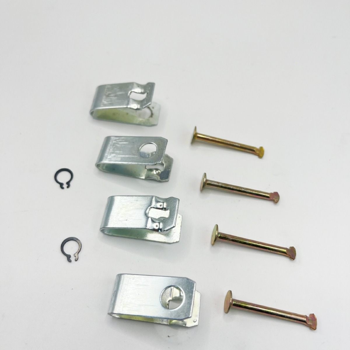 Aplicable a Mitsubishi L200 kit de reparación de freno trasero kit reparación pinza 4600A139 L/40