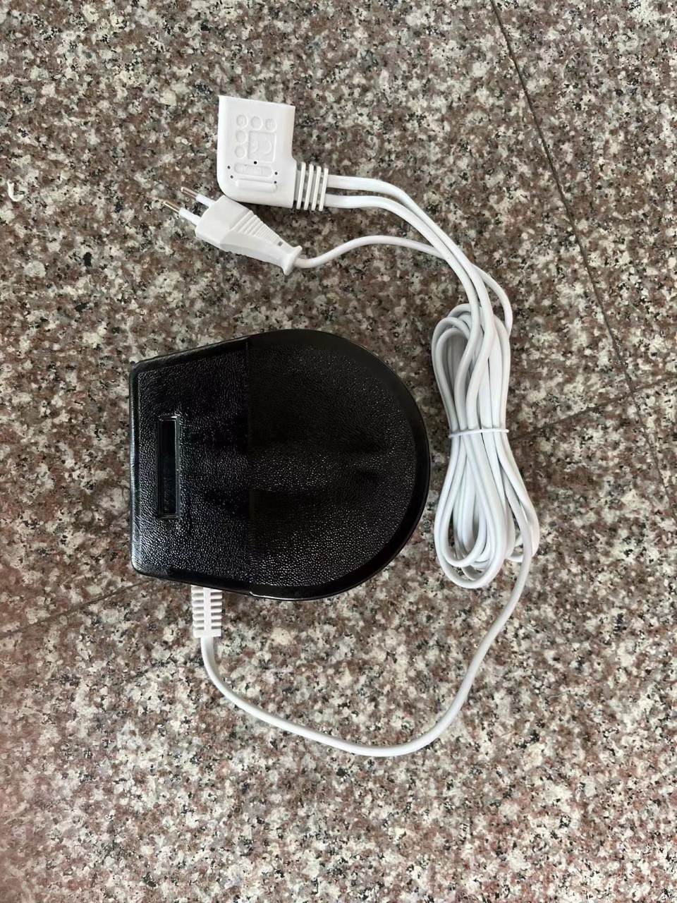 多功能缝纫机百福脚踏板220V马蹄形脚踏板控制器