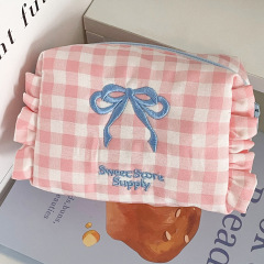 格子縞の蝶結びの小銭入れは学生の甘い格子のハスの葉の辺の旅行の携帯の刺繍の洗面の包みを収納します。
