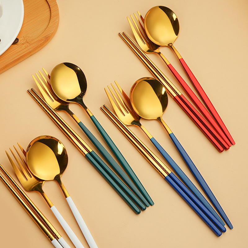 Diosa serie portátil de acero inoxidable en caja Net Red Star Bar vajilla cuchara Tenedor palillos conjunto de tres piezas