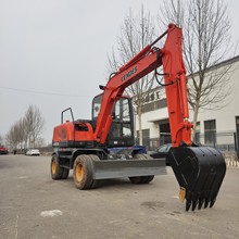 个人一手 微挖 钩机轮式挖掘机 开沟机图片 旋转挖 农用机械