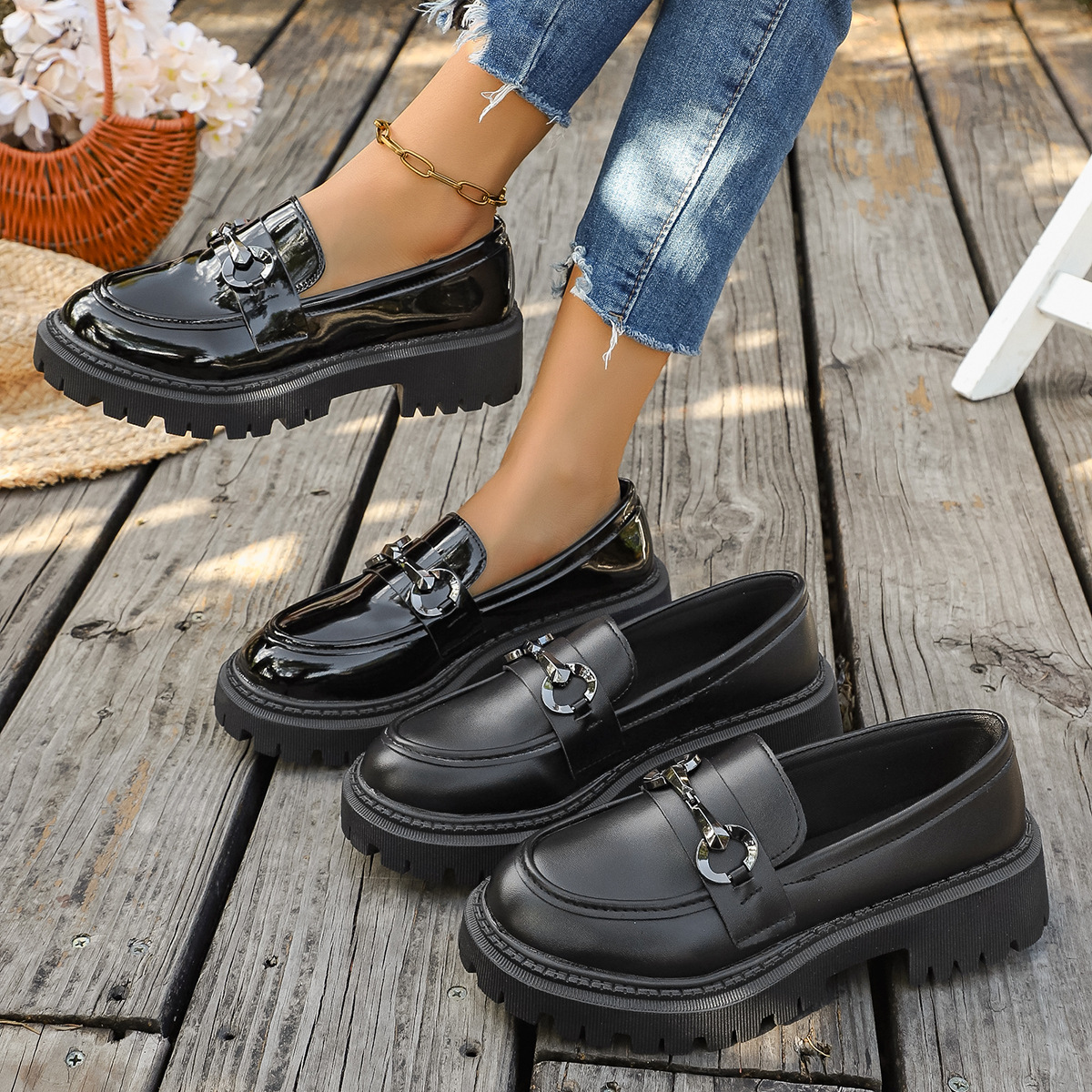 Women's British Style Low Top Shoes Chunky Heel Metal Chain Small Leather Plus Size New Autumn Style_voghion.com