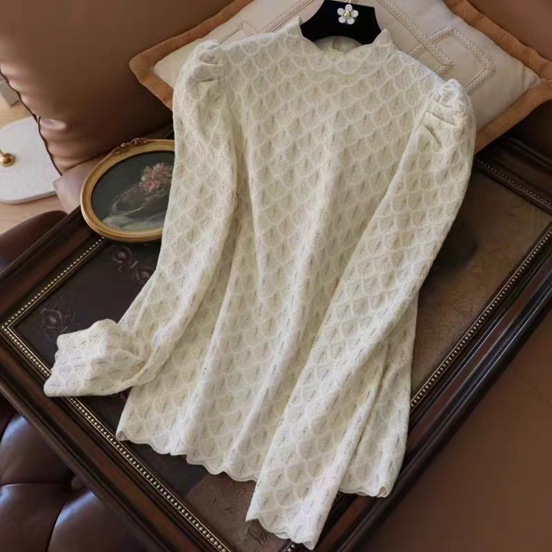 设计感法式小众羊毛针织衫女2024秋冬新款烫钻外穿毛衣打底罩衫