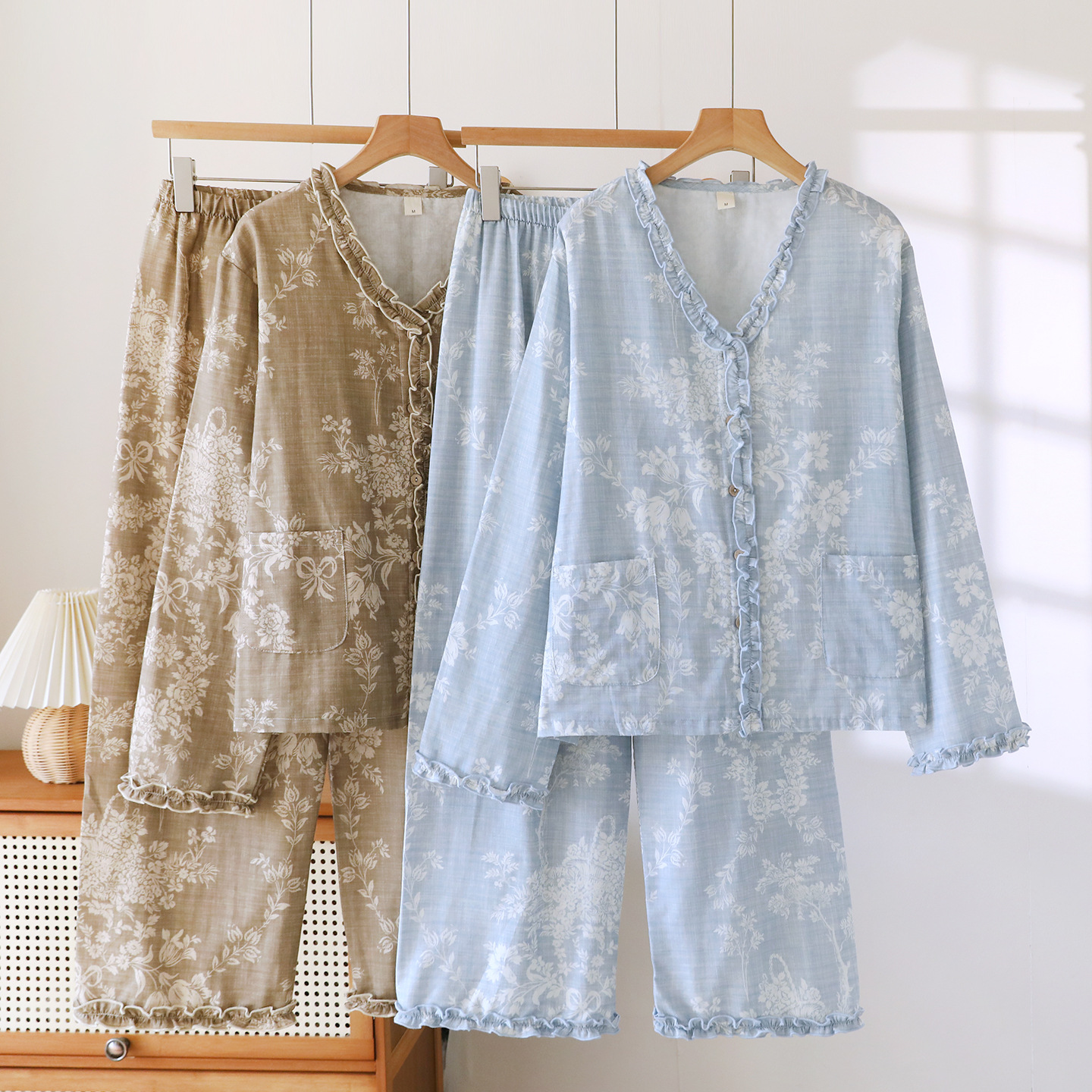 Cotton Crepe Pajamas Simple Fresh Style V-Neck Home Clothes Casual Long-Sleeved Pants Home Clothes Pajamas Set