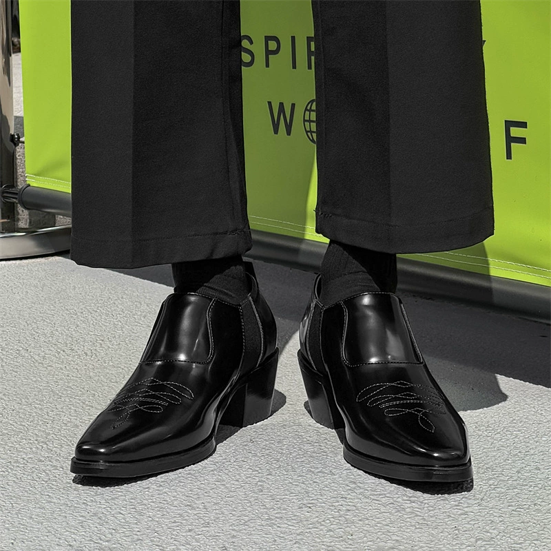 Мужские туфли на высоком каблуке новые остроконечные кожаные туфли ретро высокого уровня чувство парикмахера Мужская обувь тренд 14848-J